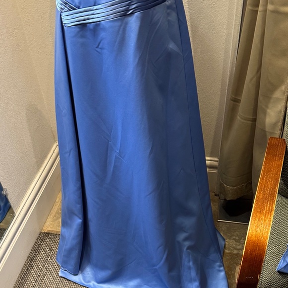 Strapless Blue Evening Gown - Picture 4 of 5